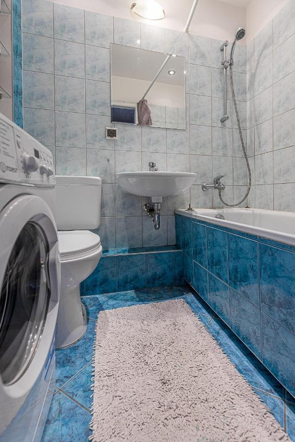 Noclegi - Ul Czarnieckiego Wrocław Extérieur photo